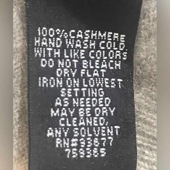 Nicole Heather Gray Women's Crew Neck Cashmere Sweater - Picture 4 of 4